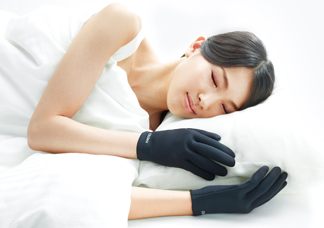 寝ている間も、オーブル モイストスキンフィット