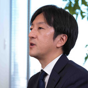 石田 宗弘 氏