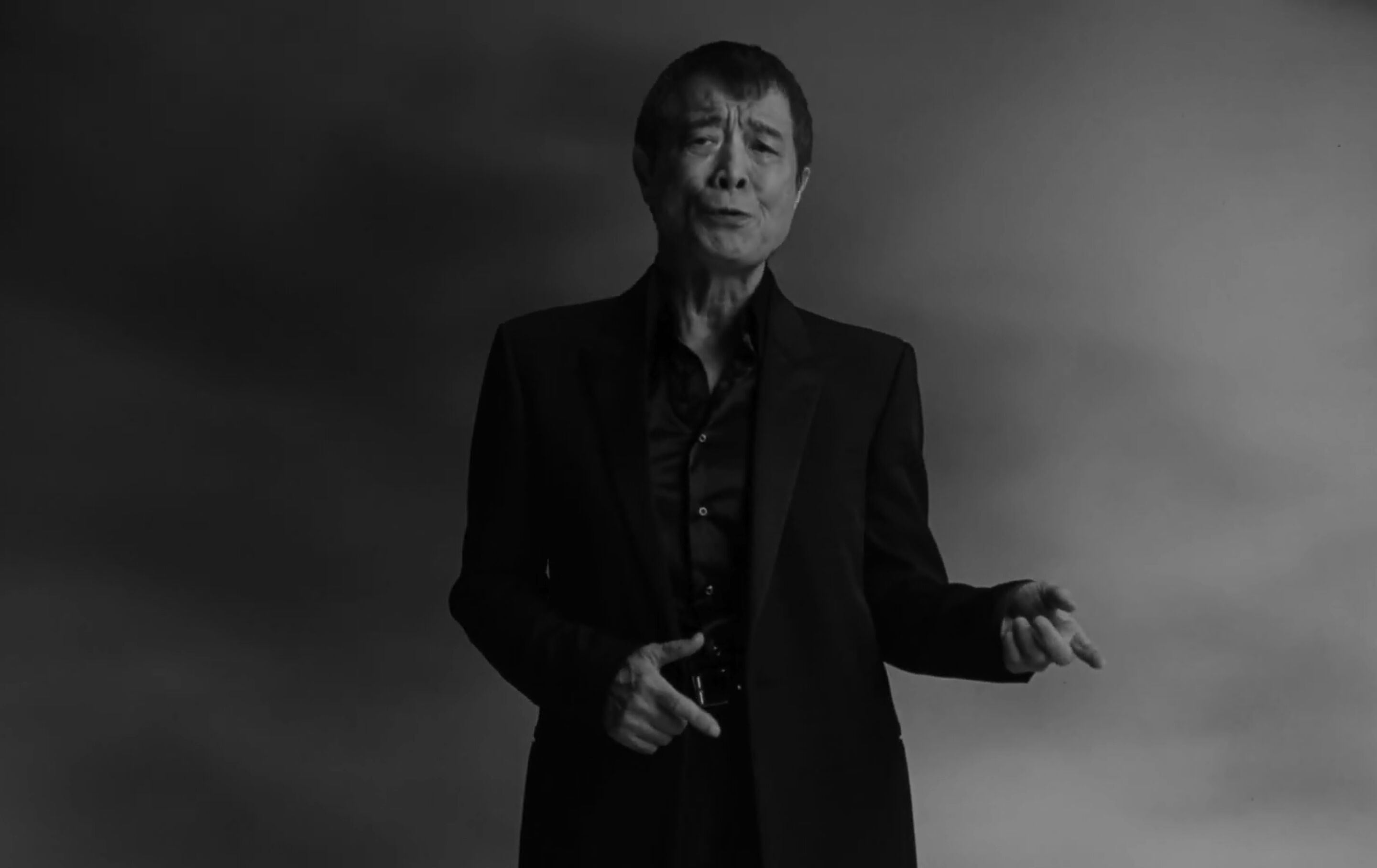 EIKICHI YAZAWA